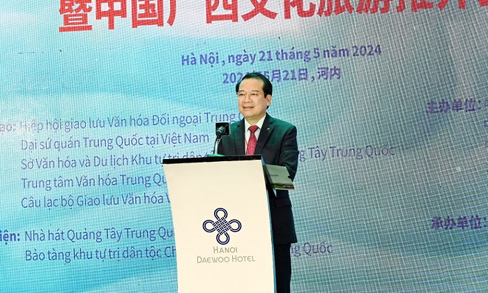 Phó Cục trưởng Cục Du lịch quốc gia Việt Nam Hà Văn Siêu phát biểu tại sự kiện